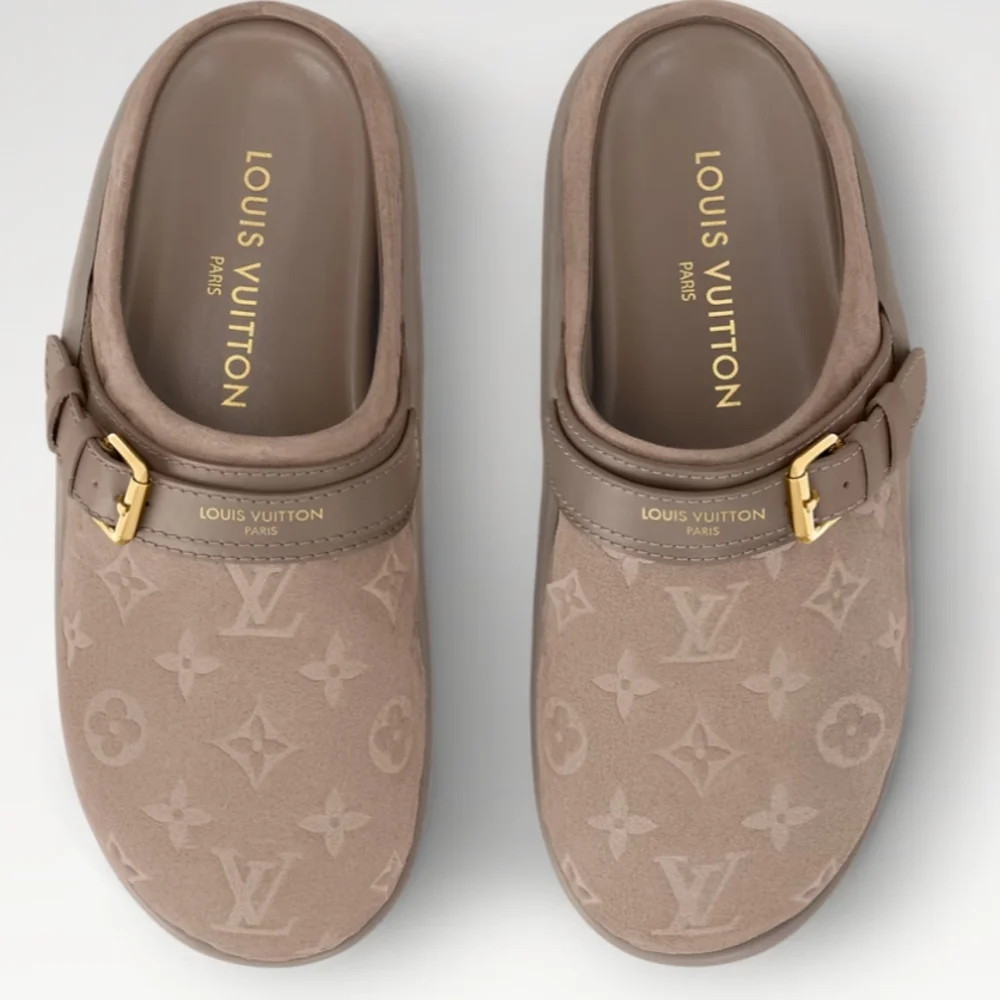 Louis Vuitton Beige Monogram Clogs with Gold Accent - Picture 6 of 7